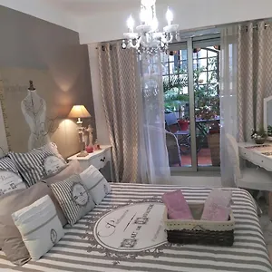 Chambre D'hôte De Charme Avec Petit Déjeuner Offert Séjour chez l'habitant